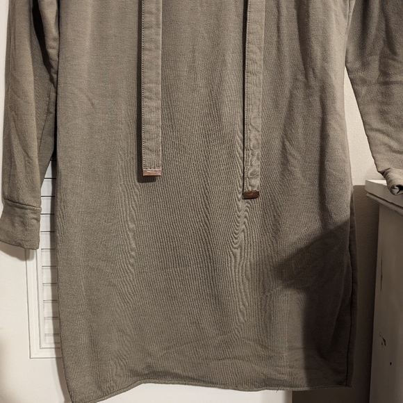 Almost Famous Long Army Green Drawstring Hoodie - Picture 2 of 7